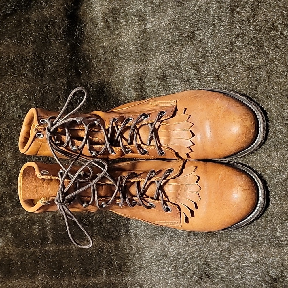 Justin Ropers, Cognac, Size 6.